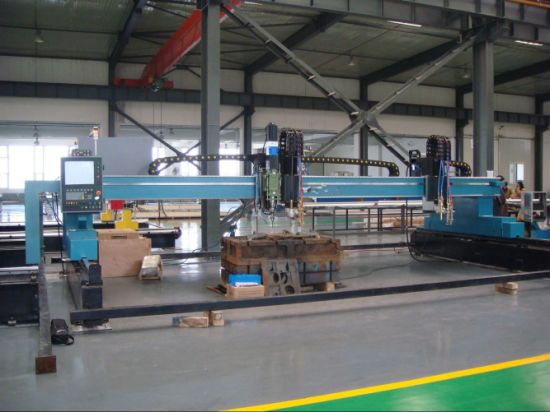 ລາຄາ China 1325 precision cnc plasma cutting machine for metal